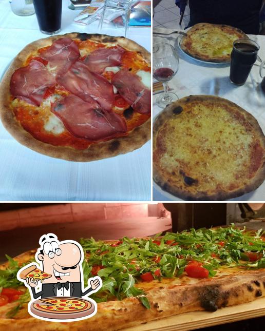 Choisissez des pizzas à Ristorante Pizzeria Piedigrotta Porto Mantovano