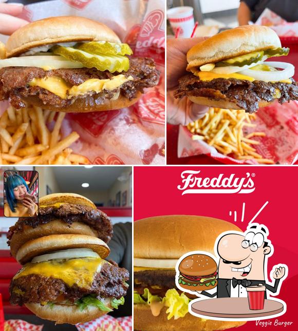 Las hamburguesas de Freddy's Frozen Custard & Steakburgers gustan a una gran variedad de paladares