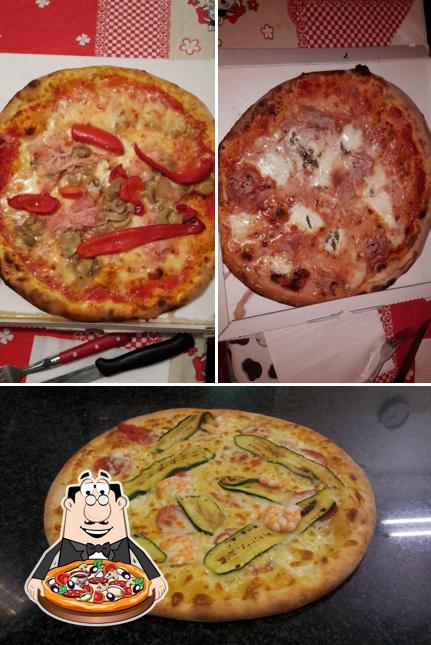 Попробуйте пиццу в "Pizzeria La Galleria della Pizza"