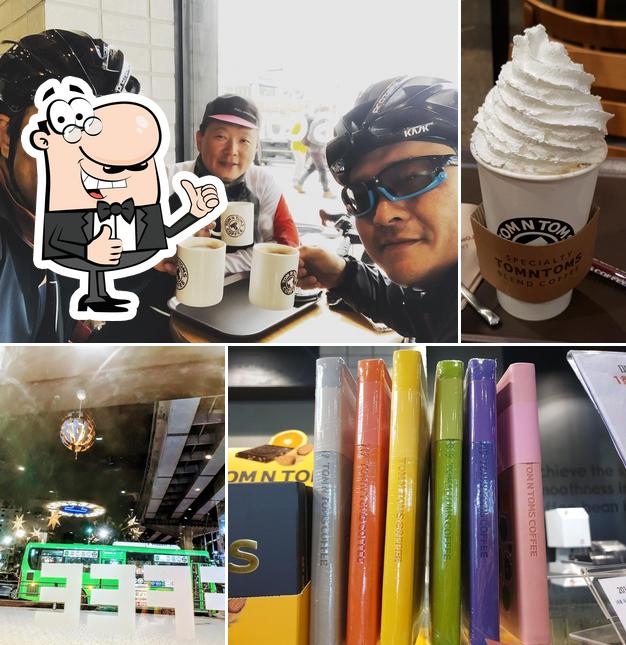 Tom N Toms Coffee cafe, Seoul, Hongje 3(sam)dong Restaurant reviews