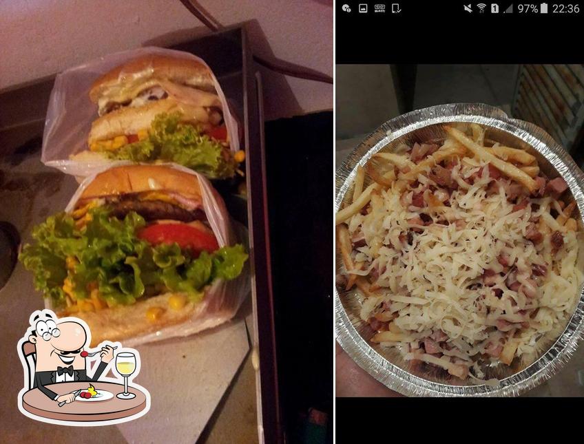 Comida em Astroburguer
