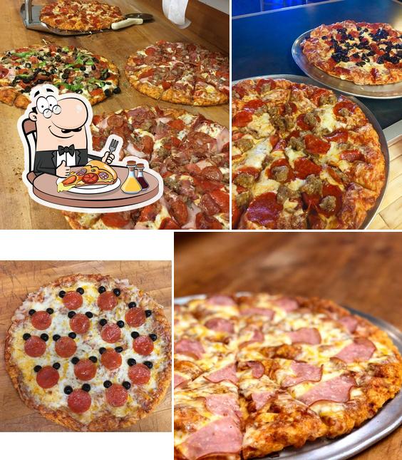 MenEd's Pizza Parlor, 4735 N Blackstone Ave in Fresno Restaurant