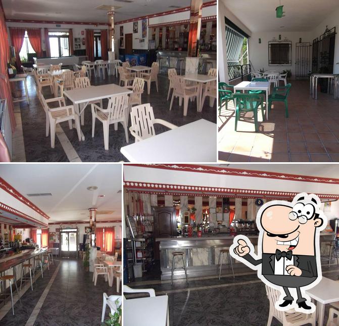 The interior of Bar Mirasierra