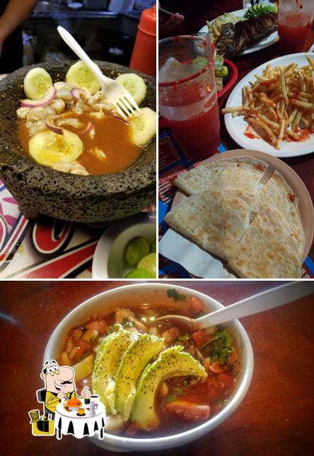 Meals at Mariscos La Cacho