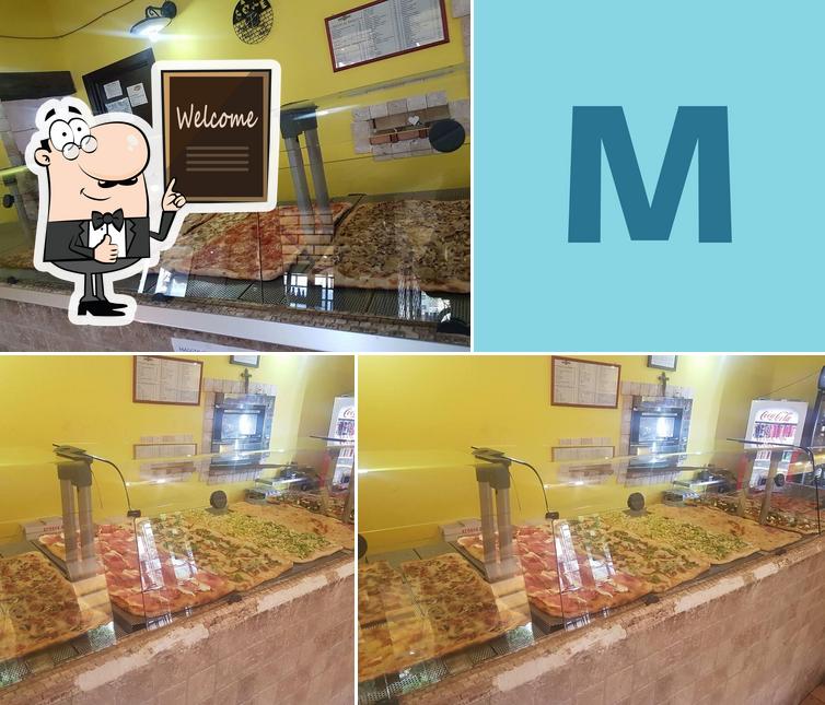 Voici une photo de PIZZERIA MONDO PIZZA AL TAGLIO E AL TAVOLO DI MARTINI ROBERTO