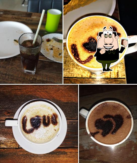 AROMA OCEANO Coffee bar & restaurant