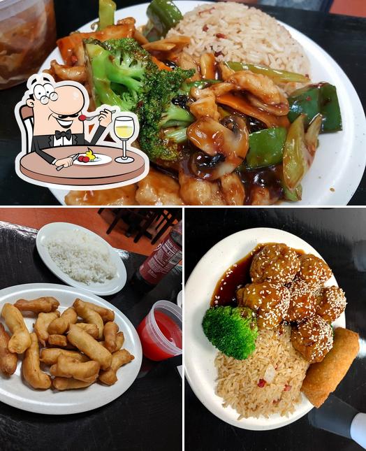 Peking House in Port Clinton Restaurant menu and reviews