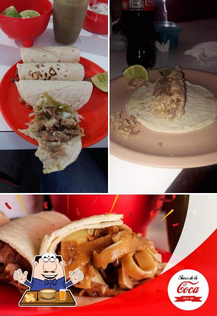 Еда в "De La Coca [Tacos y Gorditas]"