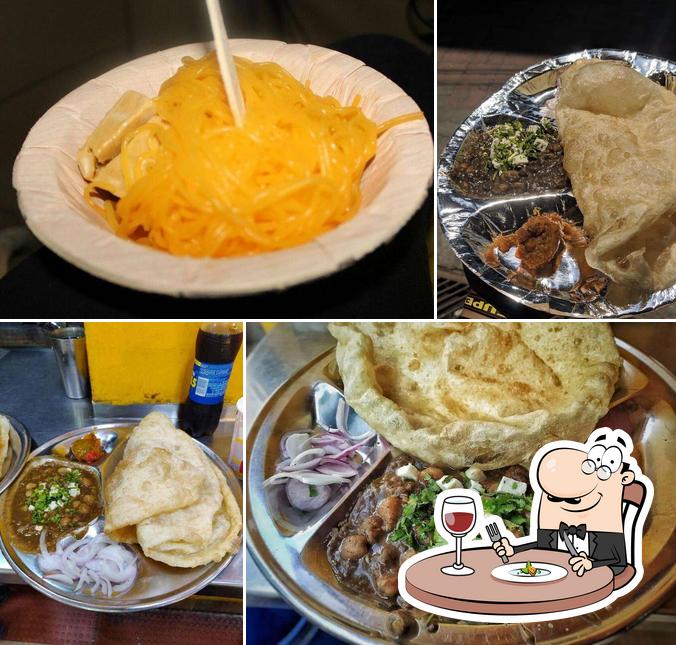 Meals at Shri Lassi Corner