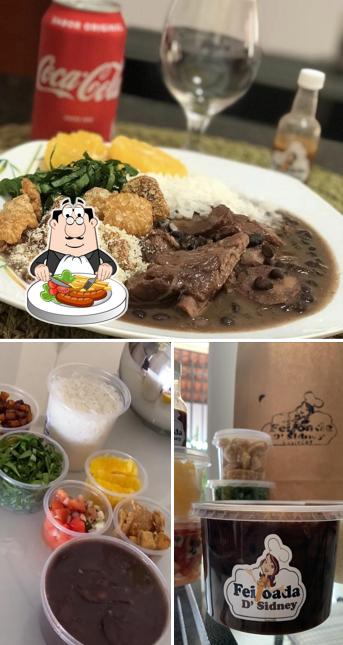 A comida e bebida do restaurante