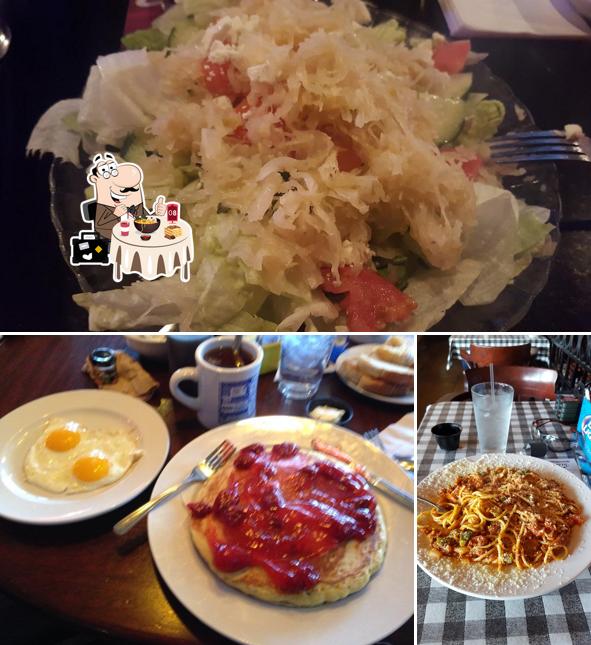 Blue Fig Bar & Grill, 6041 Whipple Ave NW in North Canton Restaurant