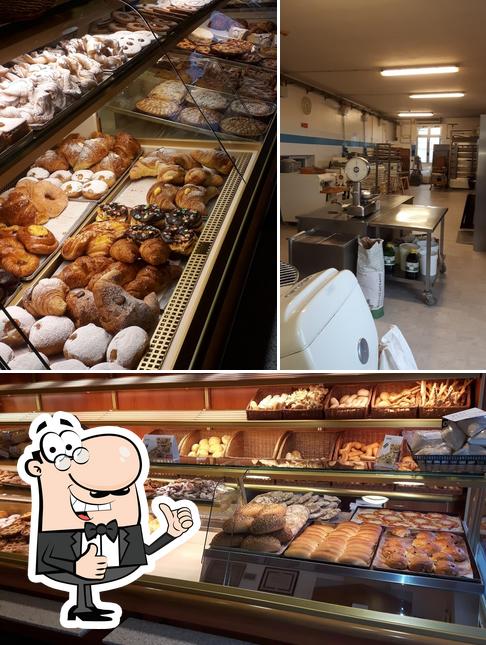 Guarda la immagine di Forneria Pasticceria Pane Pizza al Taglio Pan Biscotto Pane Al Kamut Poletto
