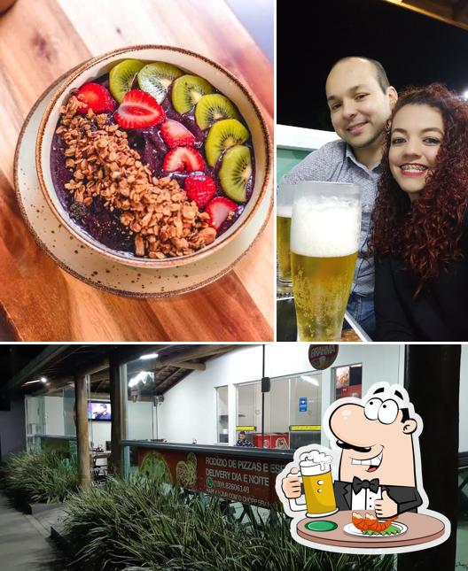 Império Pizzaria esfiharia e açaí teria