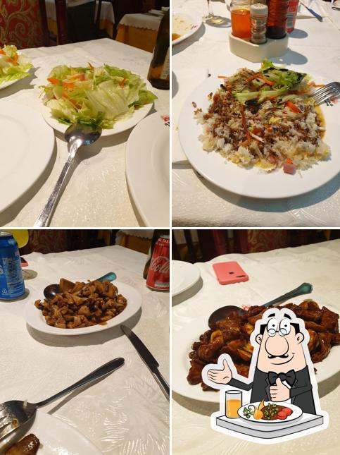 Food at Restaurante Peking