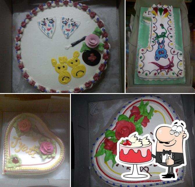 See this picture of Geeta Bakery
