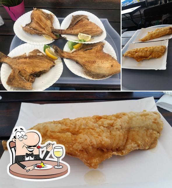 Captain Pierre's Fish & Chips restaurant, Leba Restaurant reviews