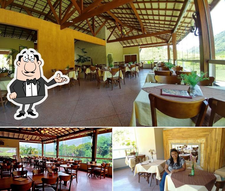 Sente em uma das mesas no Restaurante Fazenda Imperial
