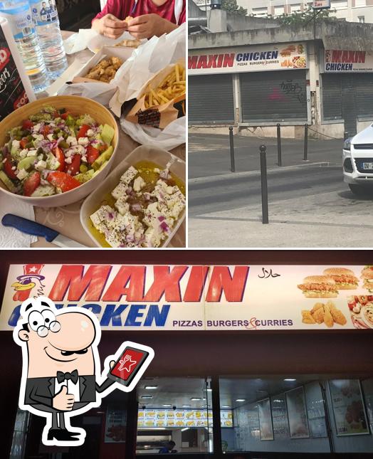 Voir cette image de Maxin Chicken