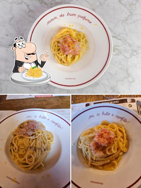 Spaghetti à la carbonara à Signorvino Roma