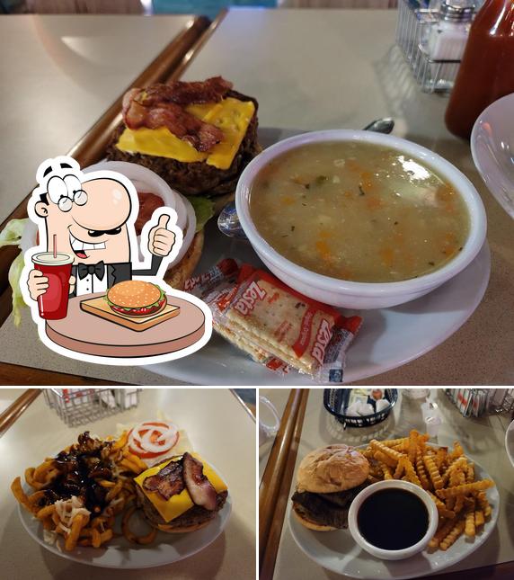 The Bender Bar and Grill in Goodsoil Restaurant reviews