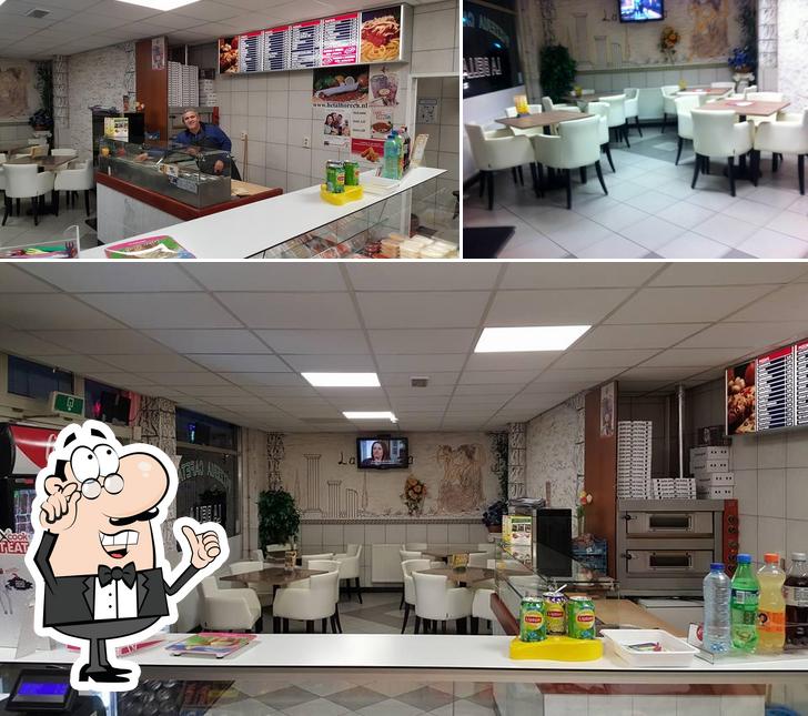 L'intérieur de Pizzeria Cafetaria La Bella