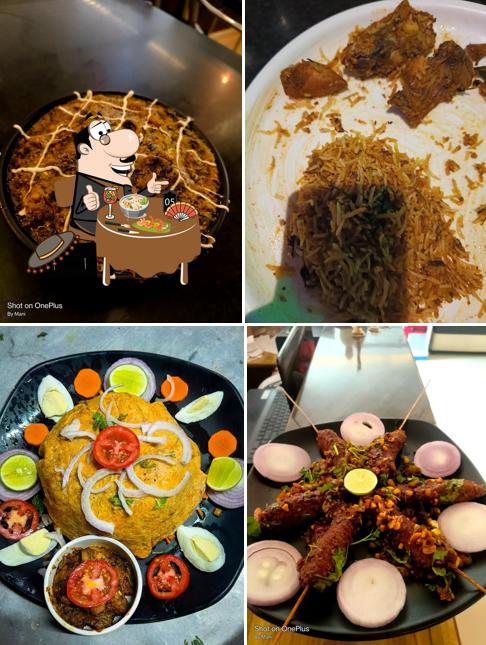 Food at SRI SARAVANA GRAND FAMILY RESTAURANT/SRI SARAVANA PARTY HUB