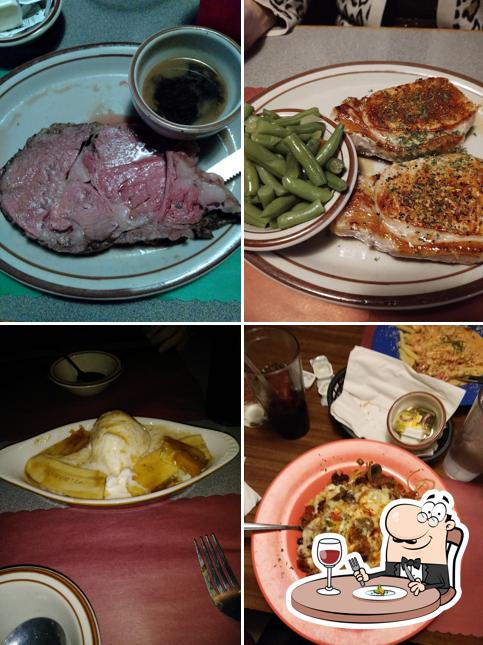 Ido Bar & Grill in Akron - Restaurant menu and reviews