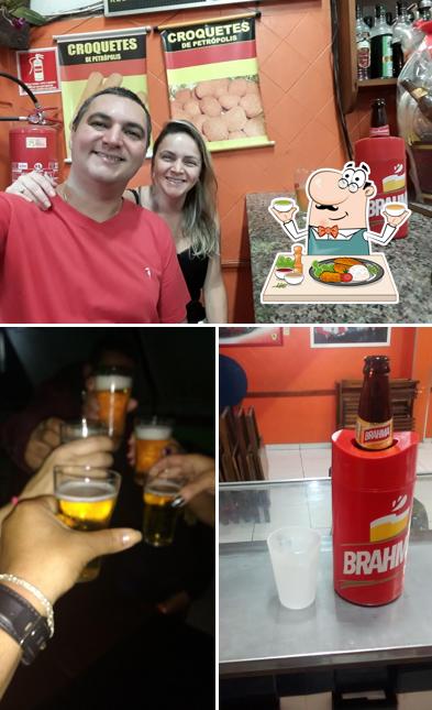 Comida em Bar do luan