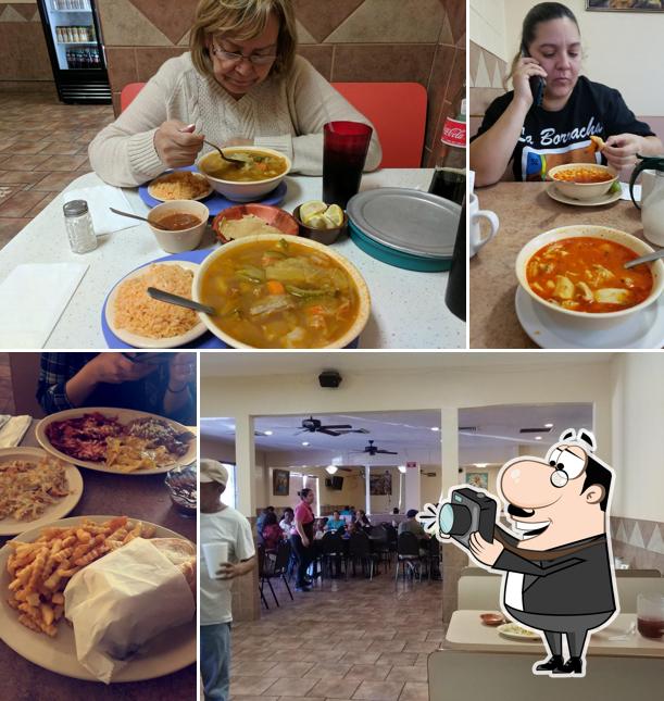 Burrito House, 9844 Dyer St in El Paso Restaurant menu and reviews