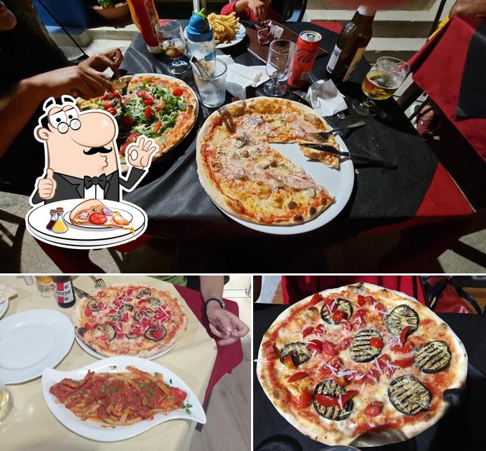 Scegli una pizza a Pizzeria Eliseo