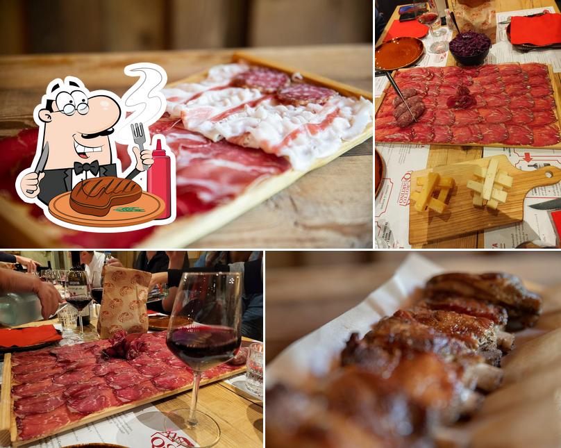 Ordina i un pasto a base di carne a Crotto Quartino Milano