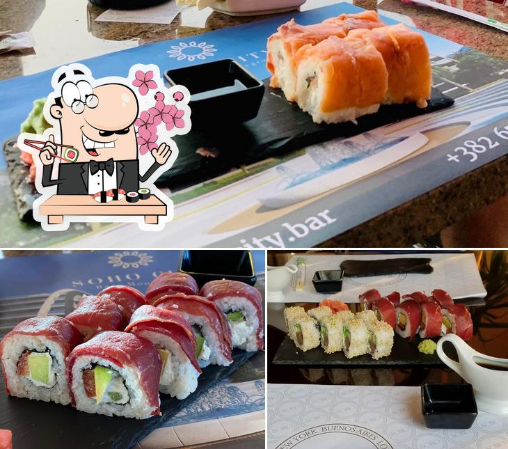 Kostet verschiedene Sushi-Optionen