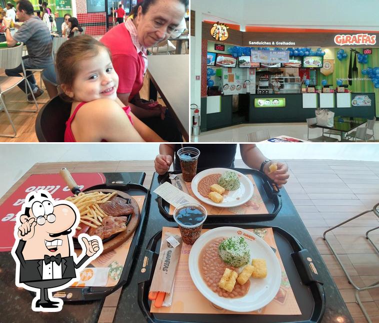 O interior do Giraffas Parque Shopping Barueri