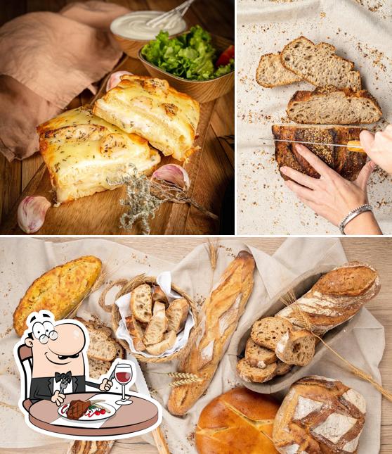 Prenez des repas à base de viande à Marie Blachère Boulangerie Sandwicherie Tarterie