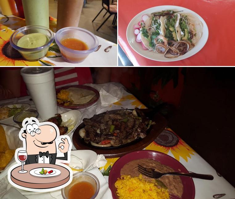 Mexican Store La Conchita, Winnsboro - Restaurant menu, prices and reviews