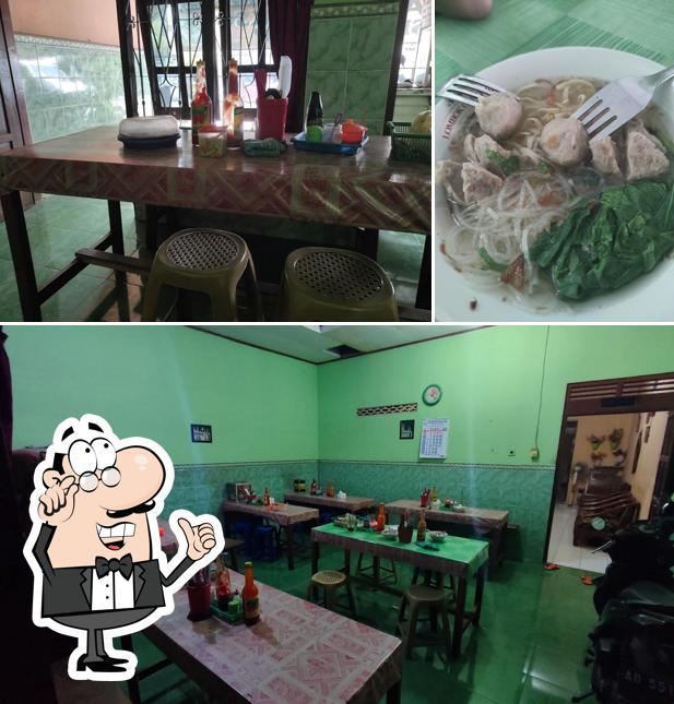 Restaurante Mie Ayam Bakso Sido Mampir Ngabeyan Opiniones Del