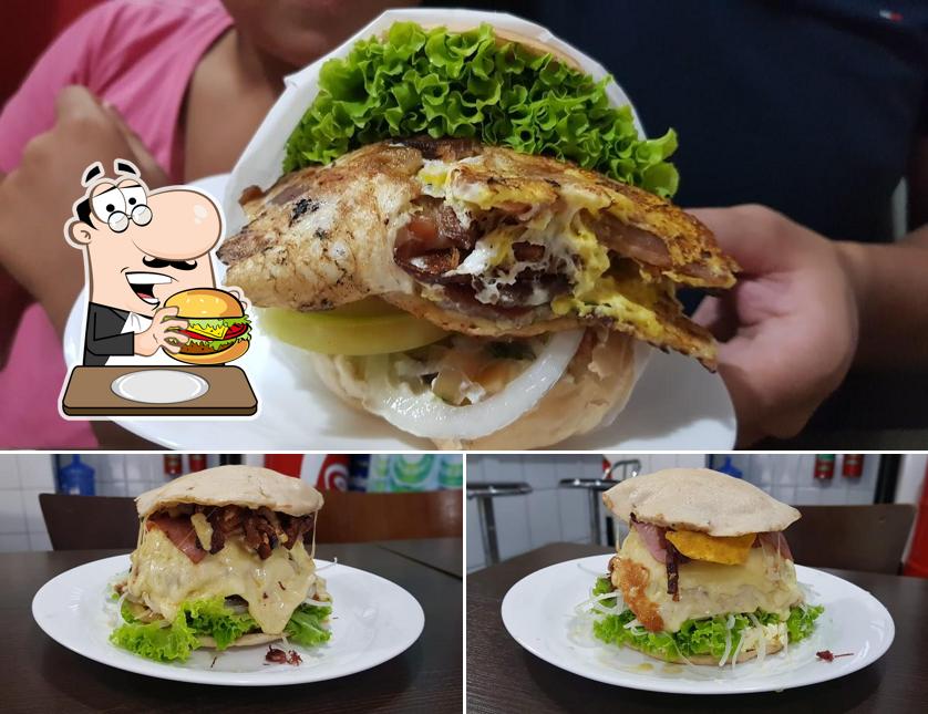 Consiga um hambúrguer no Pipo's Hamburgueria