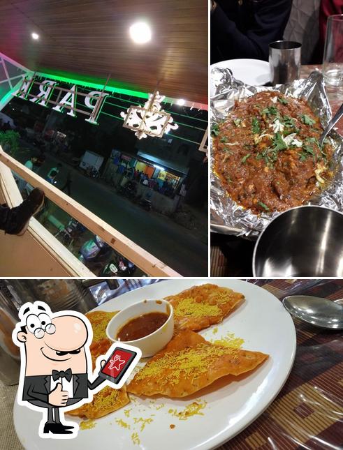 Look at this photo of Friends Cafe And Restaurant