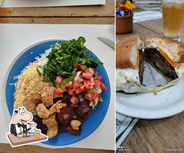 Platos en Baggu's Bar & Chopperia