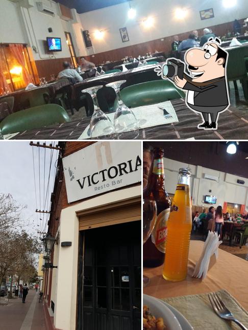 Look at the picture of Bar Victoria
