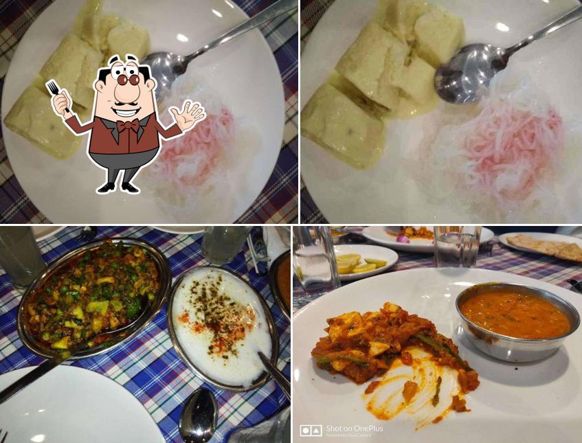 Meals at MOTI MAHAL DELUXE