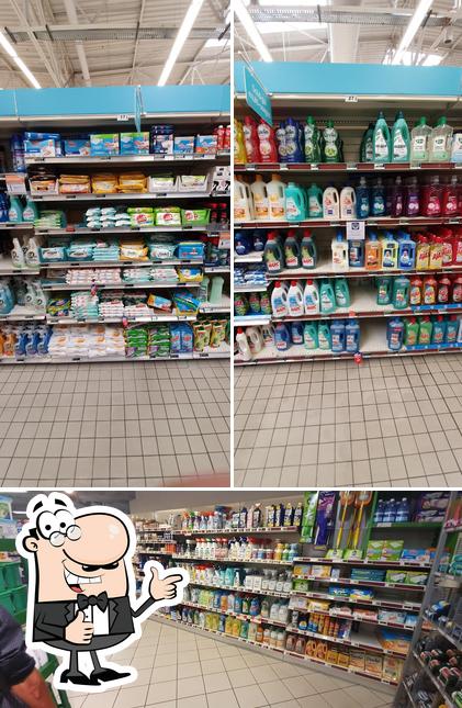 Voir la photo de Carrefour Alençon