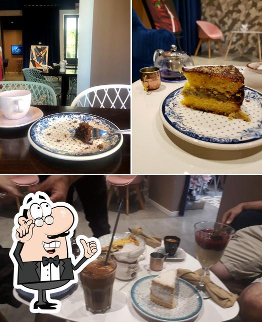 O interior do Fiorello Café