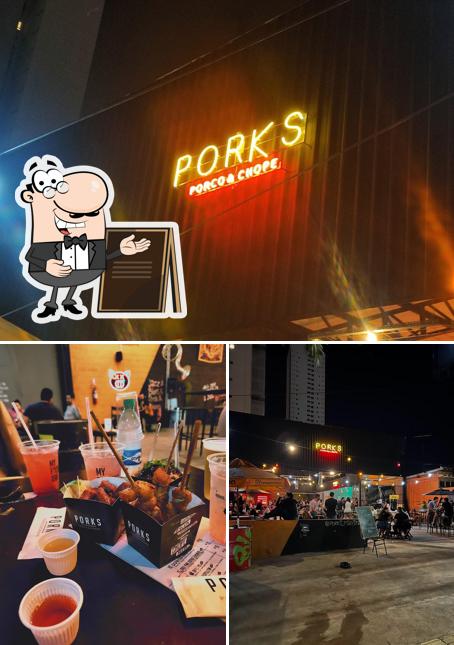 Confira a foto mostrando exterior e comida a Porks - Marista