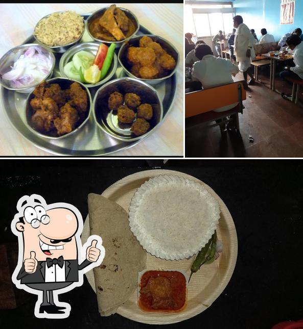 Rajesh Savaji Family Restaurant