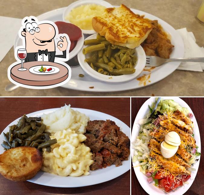 Darwin's Cafe in Hamptonville Restaurant menu and reviews