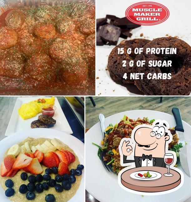Muscle Maker Grill in Sugar Land Restaurant menu and reviews