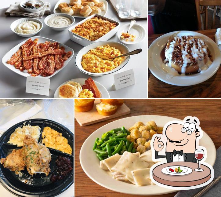 Cracker Barrel Old Country Store, 1470 Skibo Rd in Fayetteville