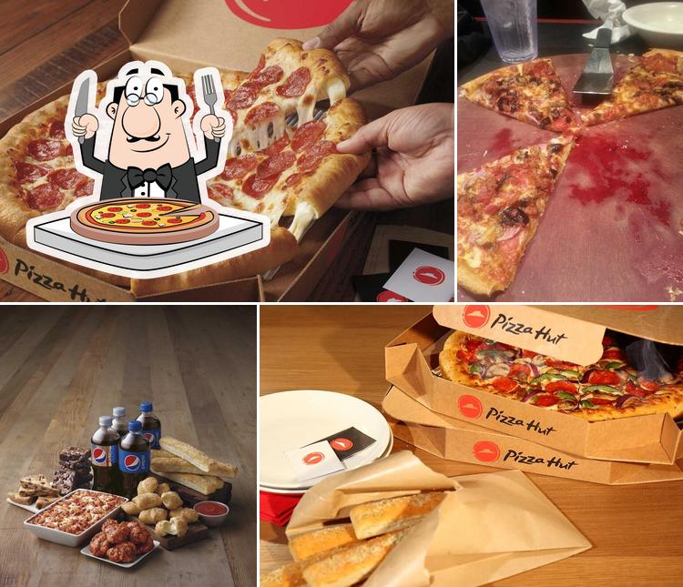 Pizza Hut, 1550 Madison Ave in Fort Atkinson Restaurant menu and reviews