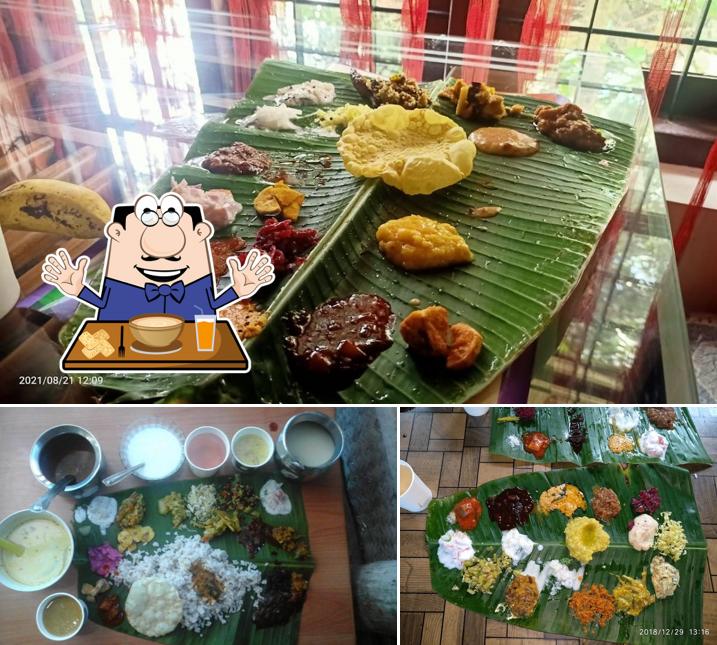 Meals at Aswathi Bhavan, Homely Food, Kuruvadeep